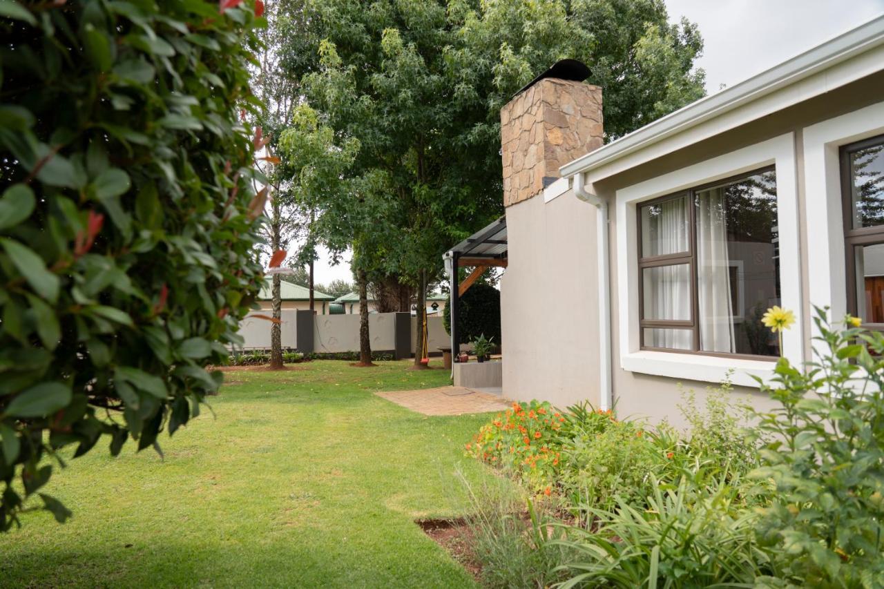 Rueby'S Guesthouse Dullstroom Eksteriør bilde
